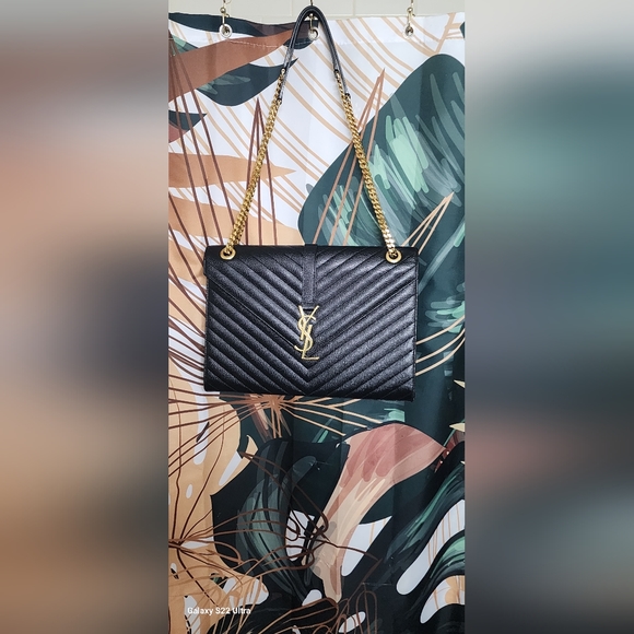 Classic Monogram Envelope Satchel Matelasse Chevron Leather Large - Picture 8 of 8